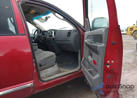 2007 Dodge Ram 1500 Slt/Trx4 Off Road/Sport из США, поврежденный, VIN 1D3HU182X7J630946